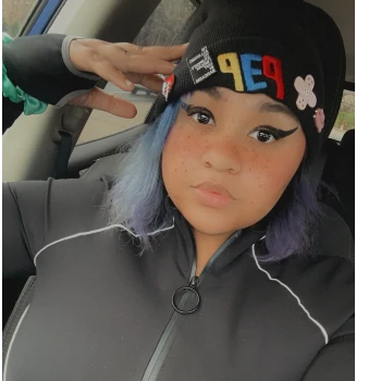 seller-profile-img