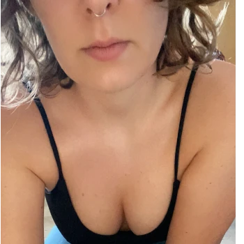 seller-profile-img