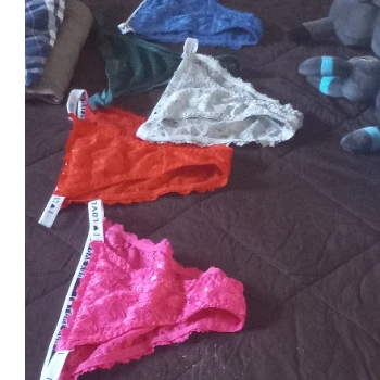 seller-profile-img