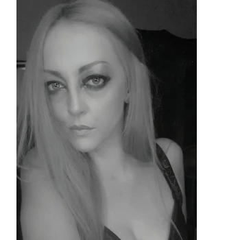 seller-profile-img