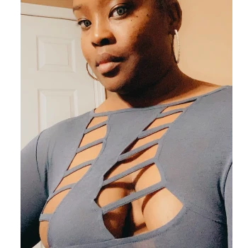 seller-profile-img