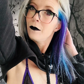 seller-profile-img